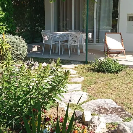 Lucy Apartment